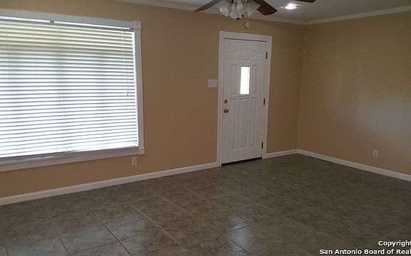 3rd image of 230 E Ackard Pl