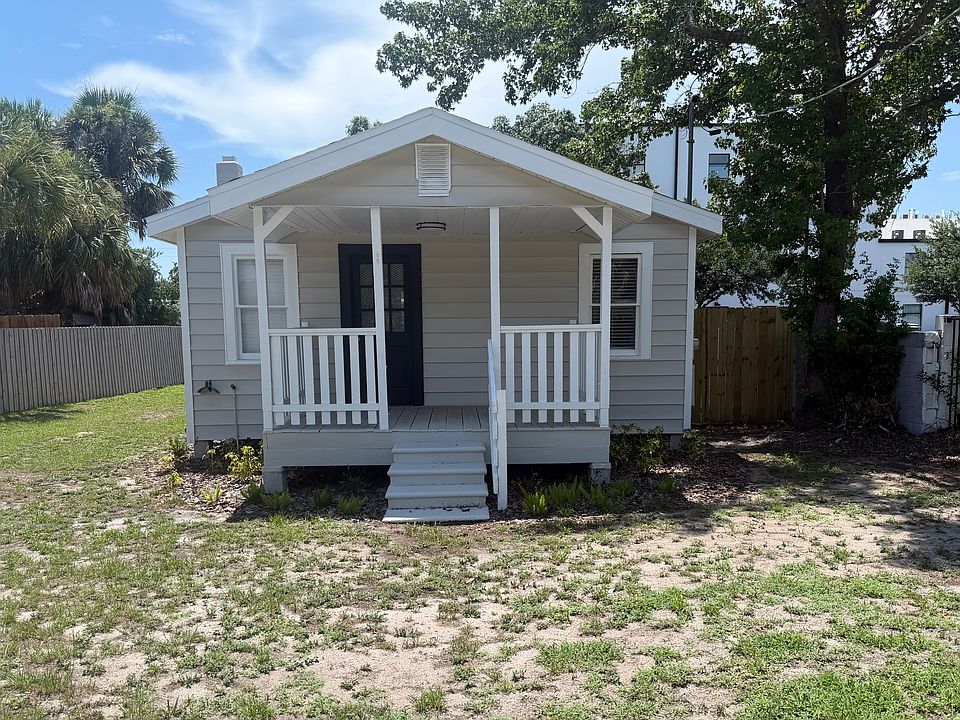 1st image of 4504 N Suwanee Ave