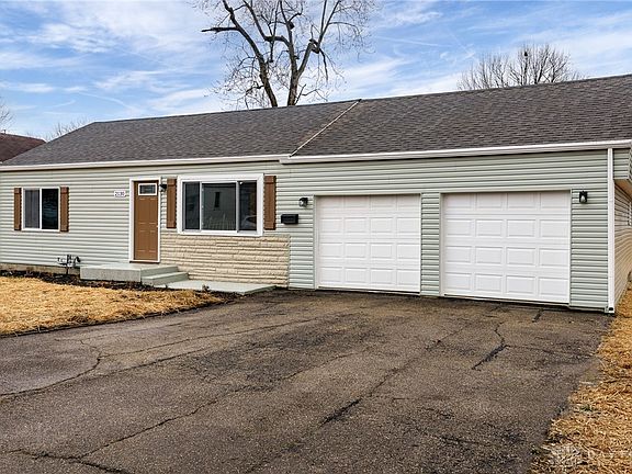 3rd image of 2130 Cadie Ave