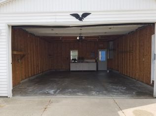 616 20th Ave SW, Cedar Rapids, IA 52404