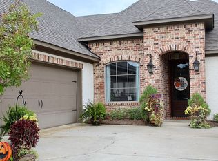 223 Stonebridge Blvd, Brandon, MS 39042