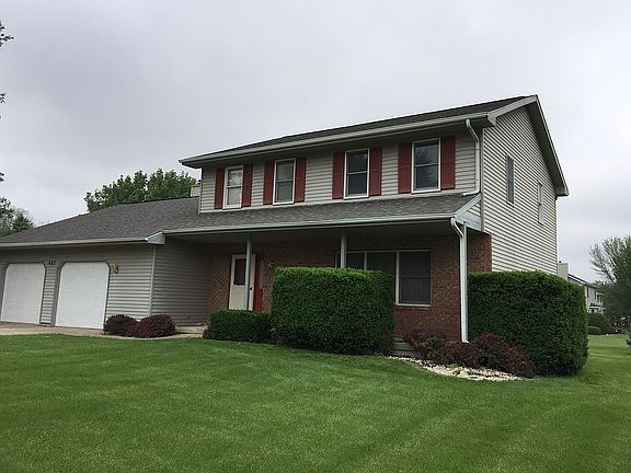 3rd image of 407 Dove Ave