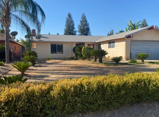 12453 NE Edward Ave, Orosi, CA 93647