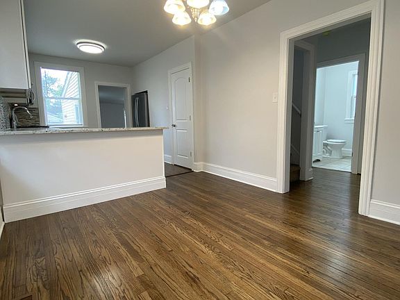 5th image of 1238 S 19th Ave