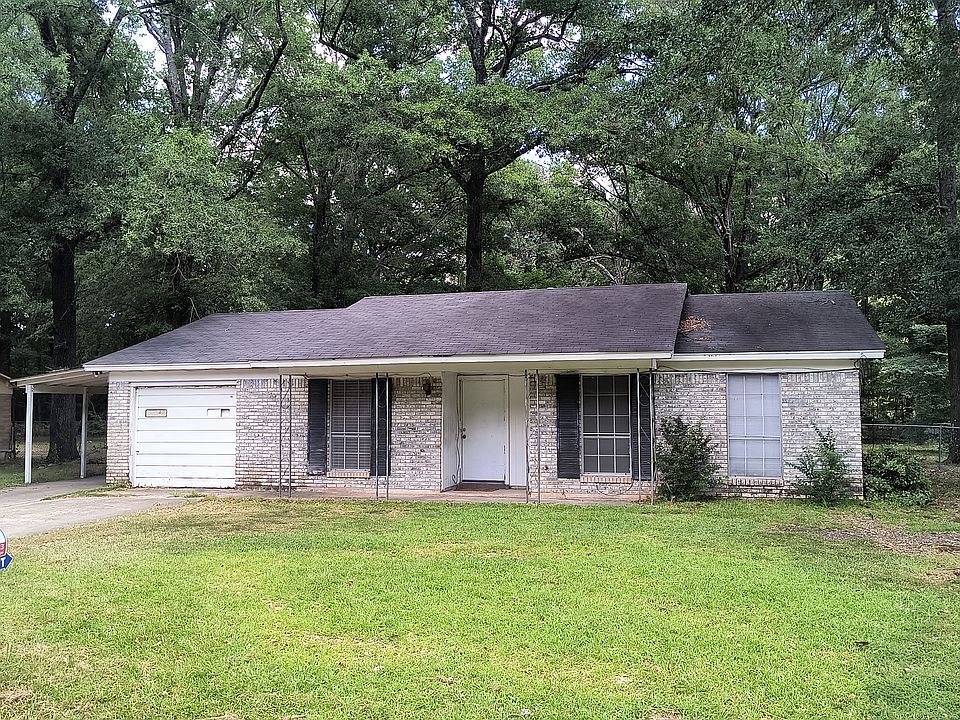 1st image of 2203 Crestwood