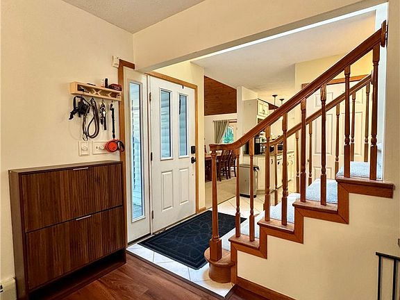 3rd image of 3271 Goff Rd