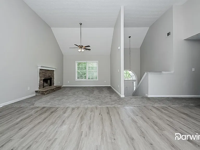 55 Shenandoah Ct — Photo 4