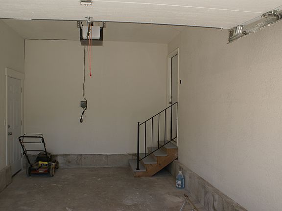 4th image of 3018 W 8525 S