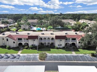 9700 Starkey Rd APT 221, Seminole, FL 33777