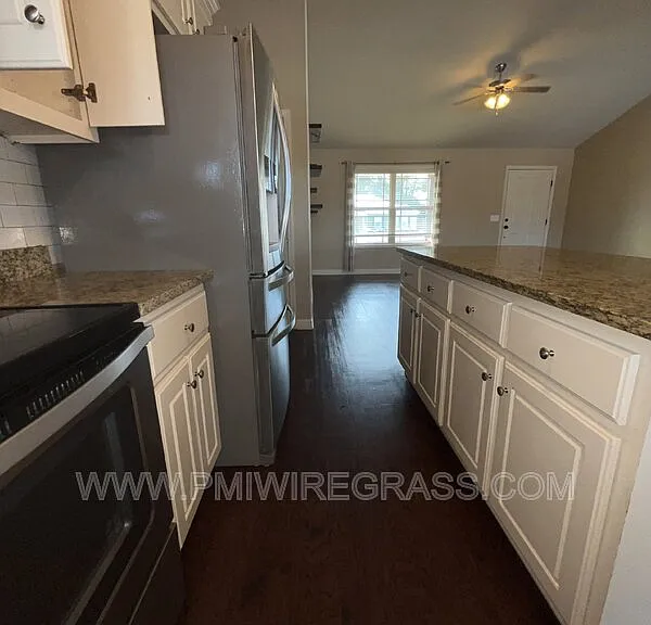 229 Lace Dr — Photo 7