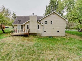 1306 NE 112th Ter, Kansas City, MO 64155