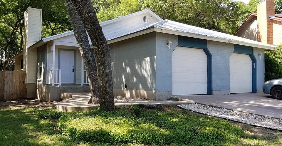 1st image of 2103 Granberry Dr #A