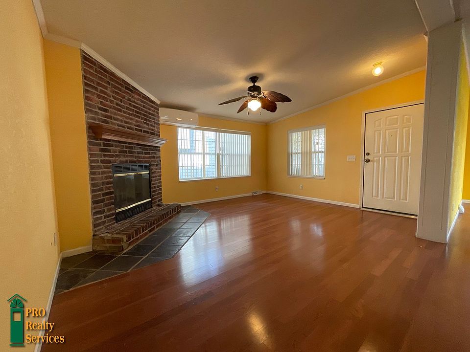 1st image of 2101 Irving Ave N