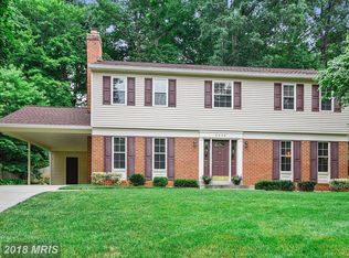 6048 Ridge Ford Dr, Burke, VA 22015