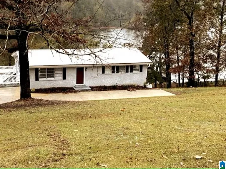 992 Clear Creek Dr — Photo 16