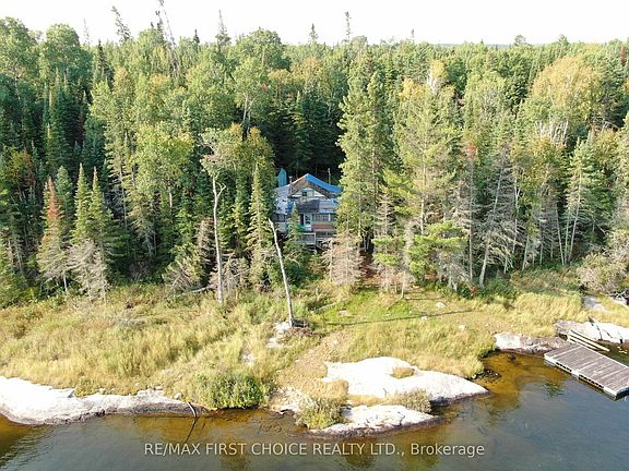4th image of S882 Winnipeg River Dr