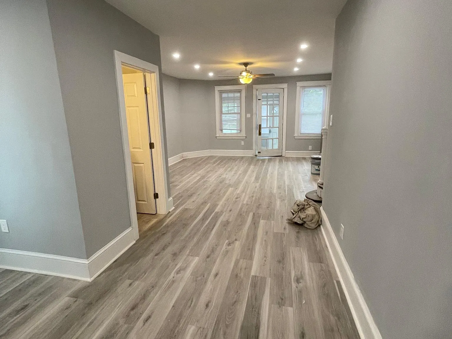 4449 Morris St — Photo 2