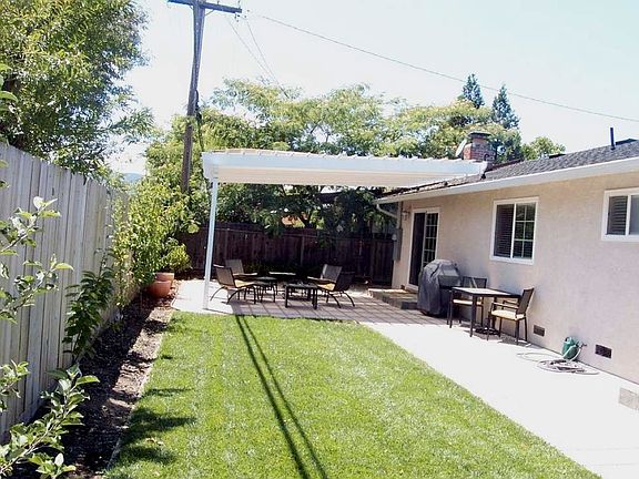 2nd image of 1960 Rosswood Dr