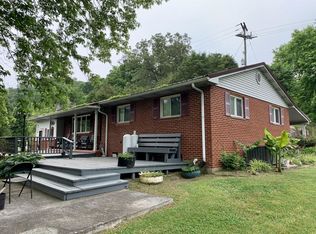 1102 Lower Mill Creek Rd, Fort gay, WV 25514