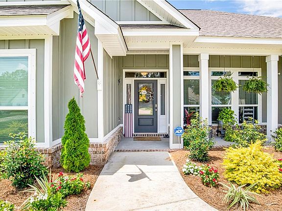 2nd image of 5758 Orchard Ln E