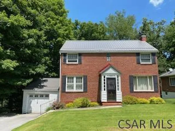 822 Goucher St, Johnstown, PA 15905