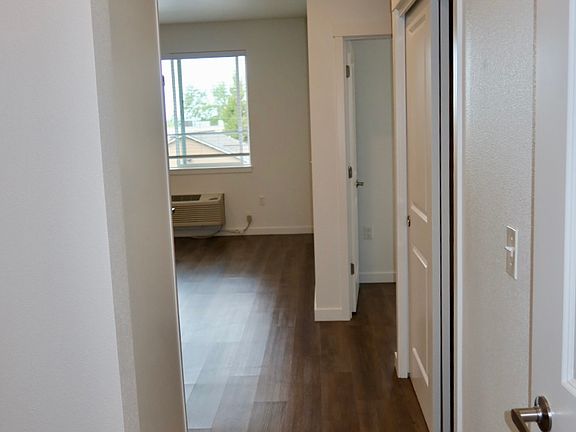 2nd image of 2625 12th St SE #300