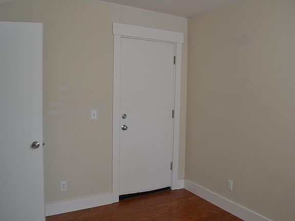 4th image of 55 Manchester St Unit 1
