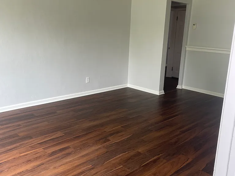 1241 Orchard Heights Dr — Photo 16