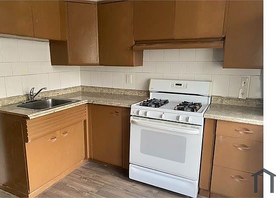 4th image of 2536 Park Heights Ter APT 2