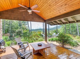 552 Dog Hobble Rd, Lake Toxaway, NC --
