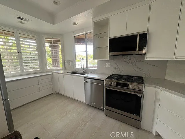 22820 Sailwind Way #47 — Photo 3