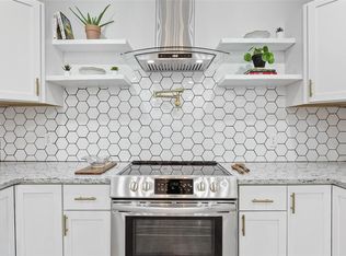 710 Goodyear St, Irving, TX 75062