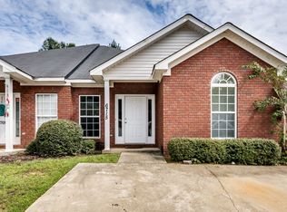6715 Covington Villas Dr, Tuscaloosa, AL 35405