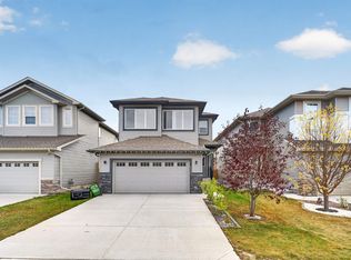 435 41st Ave NW, Edmonton, AB T6T 2G2