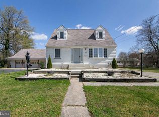 120 Castle Heights Ave, Pennsville, NJ 08070