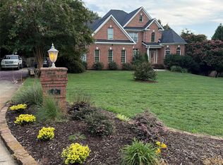 109 Doe Run Ln, Statesville, NC 28625