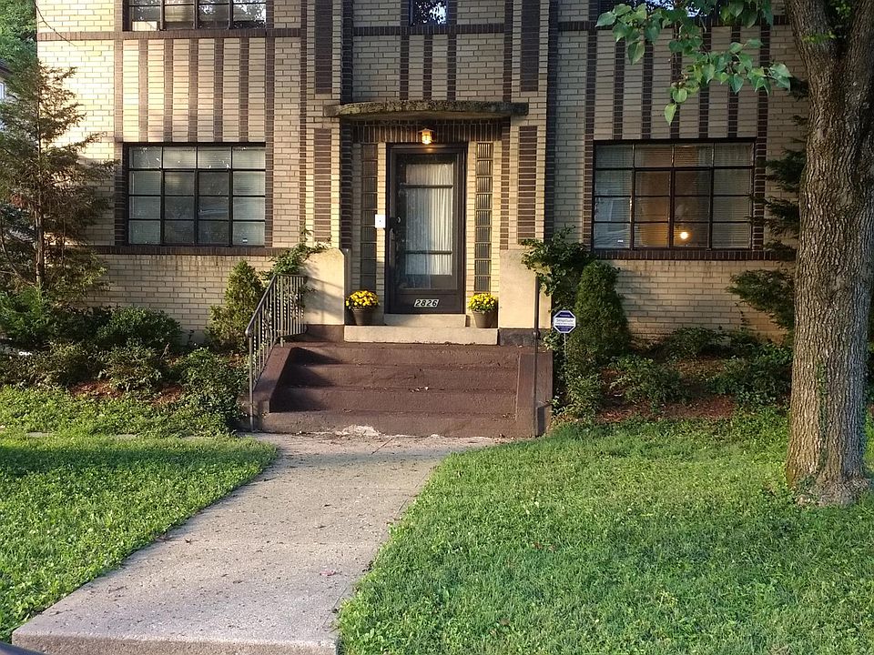 1st image of 2826 Lawndale Ave APT 3