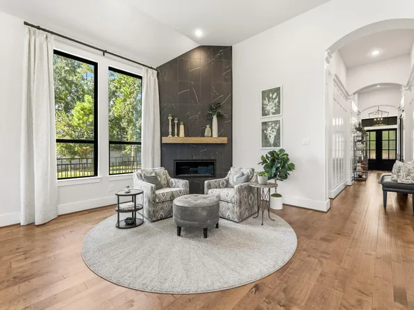 223 S Empress Green Pl, Montgomery, TX 77316