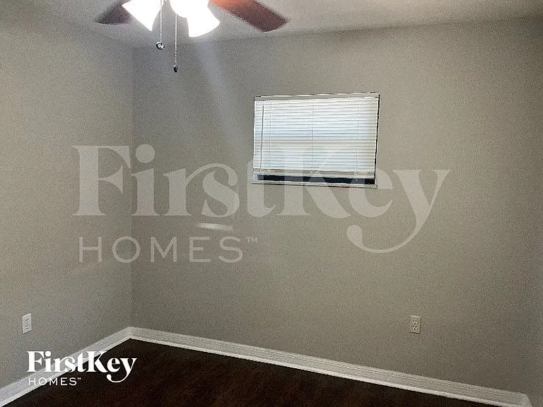 6314 Gamble Dr — Photo 9