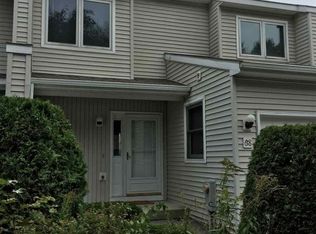 68 Belmont Dr, Saratoga Springs, NY 12866