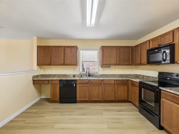 4524 Willow Rock Ln, Fort Worth, TX 76244