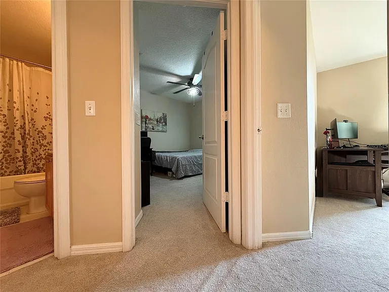 20314 Noble Oak Pl — Photo 10