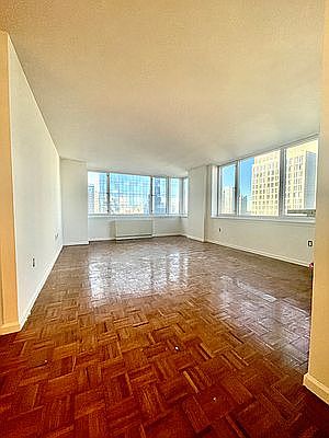 1st image of 350 W 43rd St APT 28D