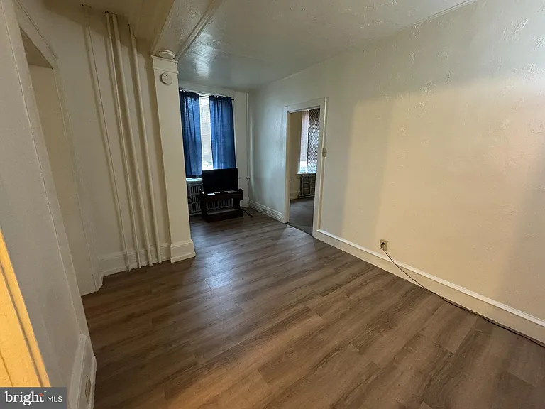261 N York St #F — Photo 5