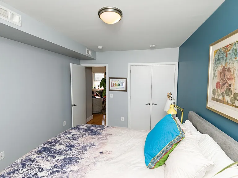 811 Otis Pl NW #306 — Photo 8