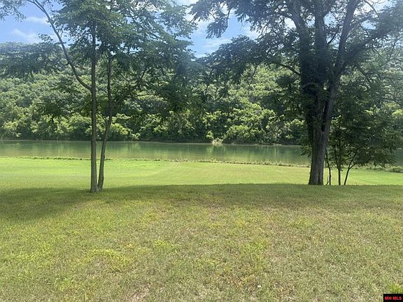 4th image of 008-00178-017 Riverview Dr