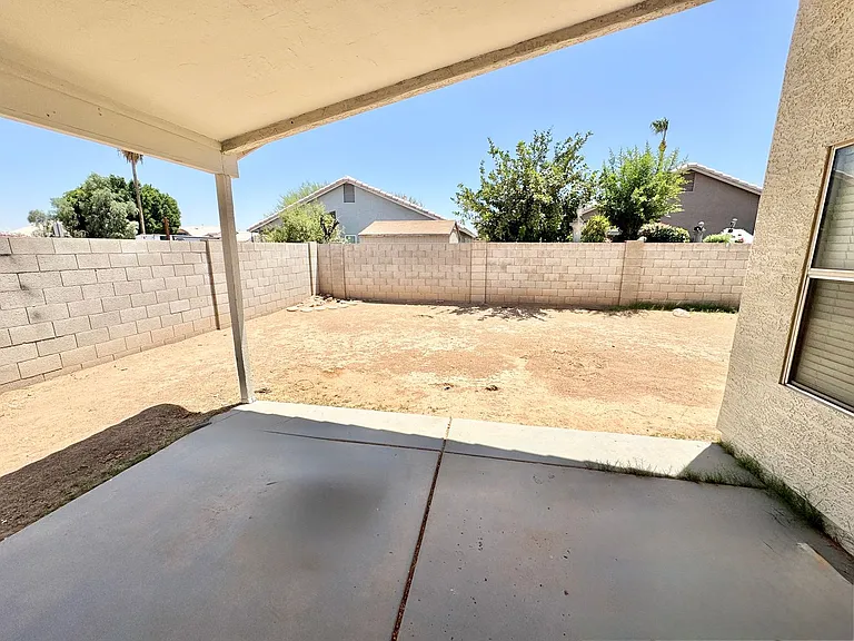 7707 W Rancho Dr — Photo 28