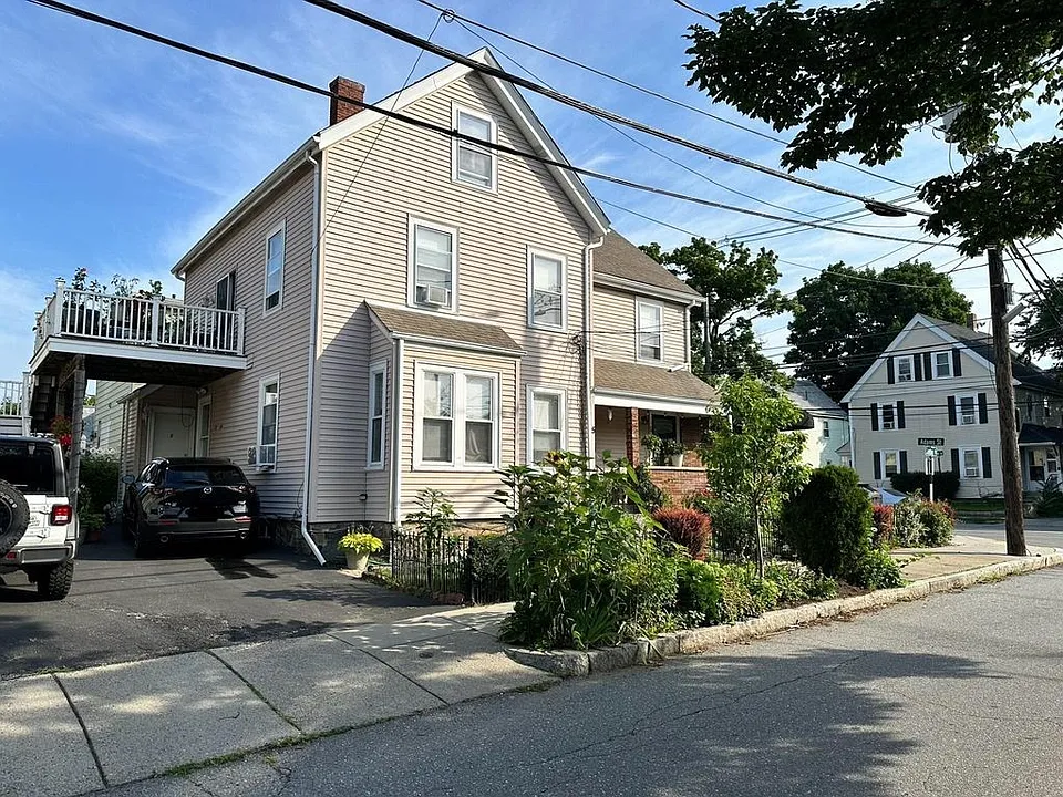5 Clinton St #1