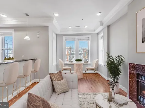 806 Maryland Ave NE APT 33, Washington, DC 20002