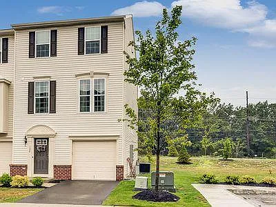 126 Kyle Dr — Photo 11